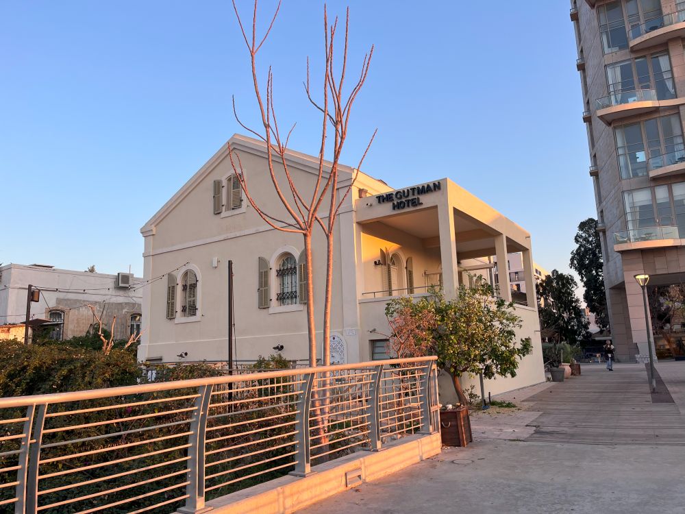 מלון דה גוטמן 